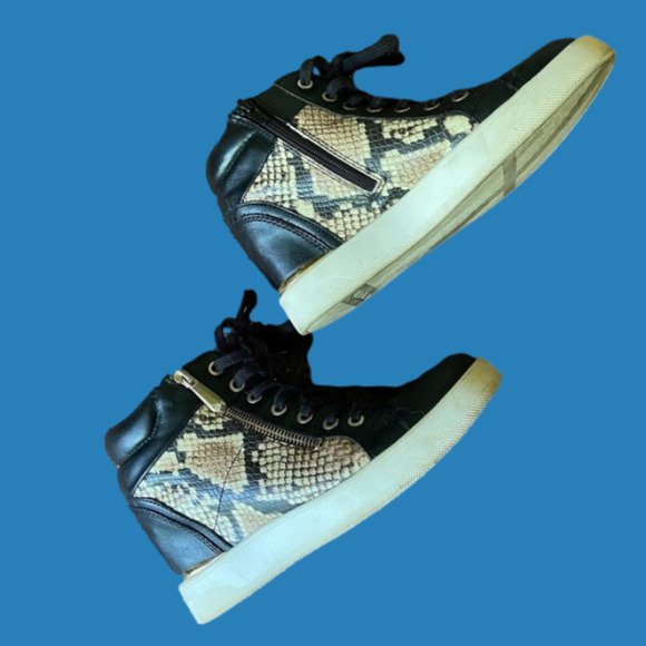 Aldo boots show snakeskin and black with sneaker sole and built-on wedge. Cute! - Picture 1 of 9